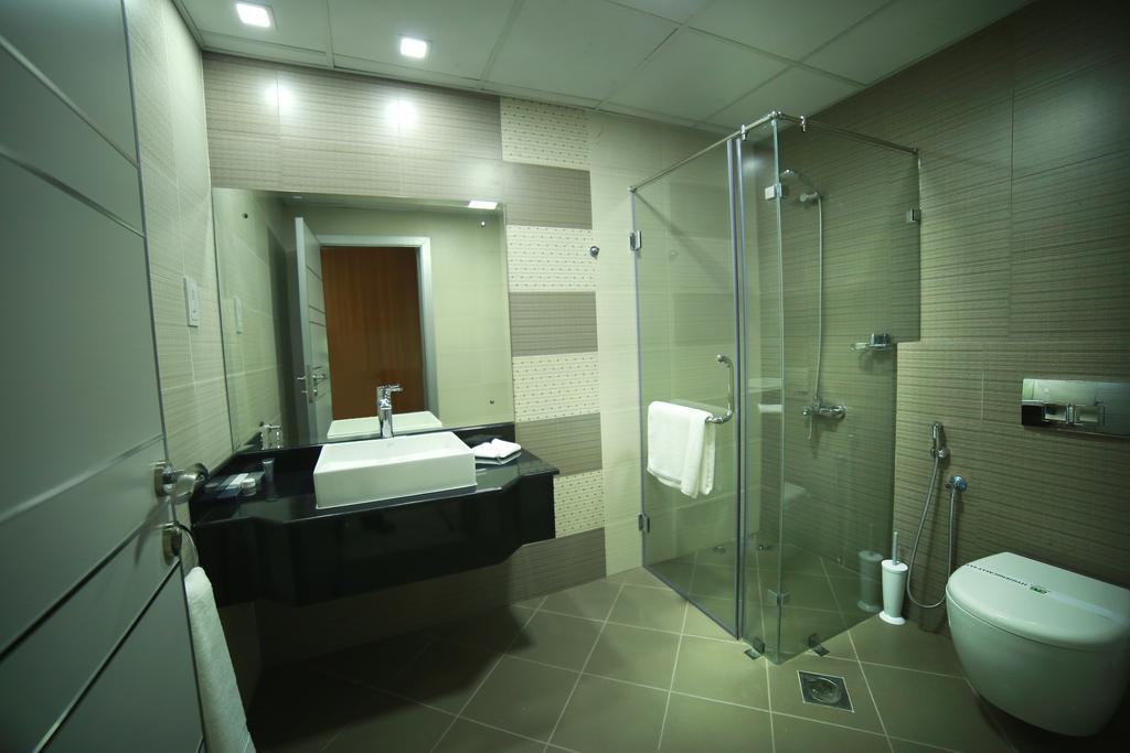 מנאמה Seef Avenue Suites מראה חיצוני תמונה